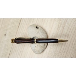 Stylo en bois précieux de Macassar, permettant aussi de réaliser des sceaux en cire. pièce unique à personnaliser